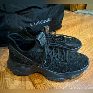 *BRAND NEW STEVE MADDEN